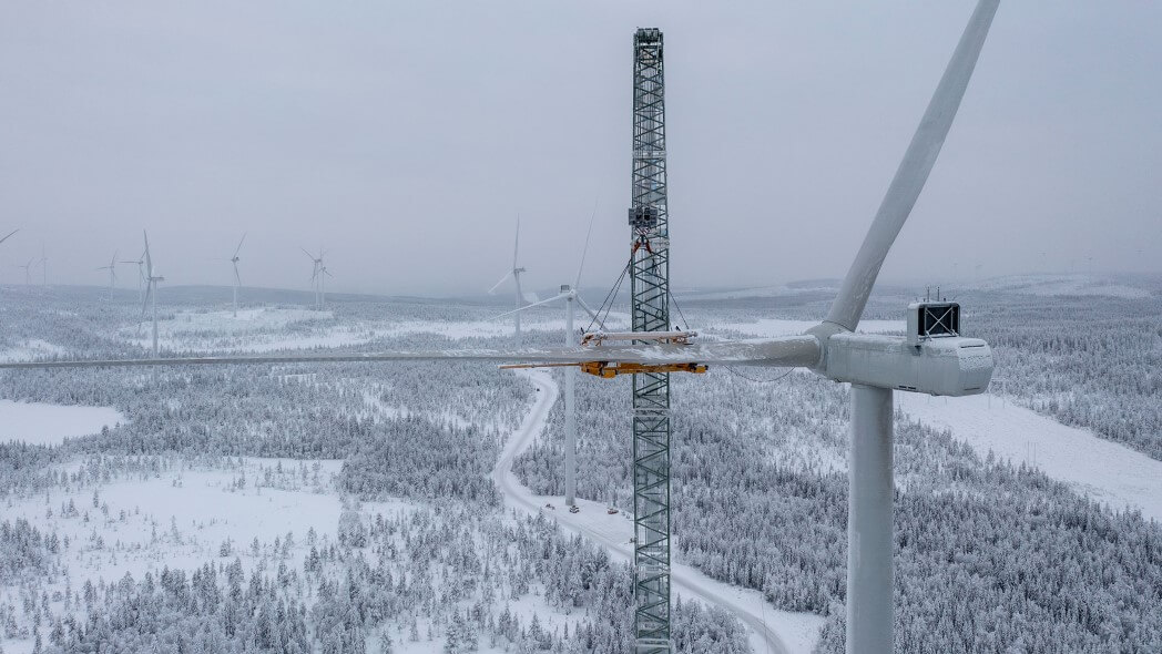 Vattenfall finished installing its largest onshore wind farm yet | windfair